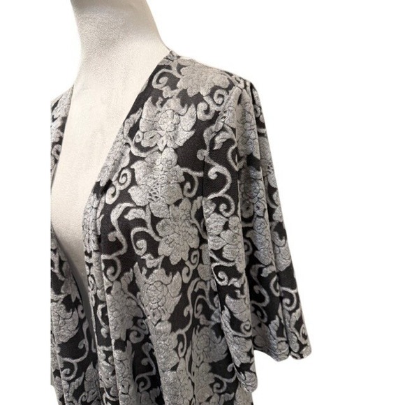Knox Rose Womens Silver Metallic Floral Velvet Burnout Cardigan Size Medium EUC - Picture 2 of 9